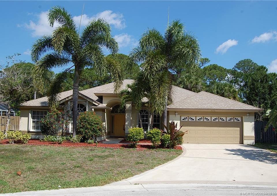 1st image of 3676 SW Woodbriar Ln