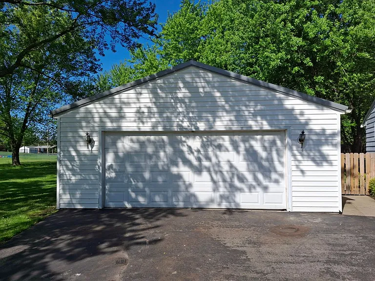 3900 Ransomville Rd — Photo 6