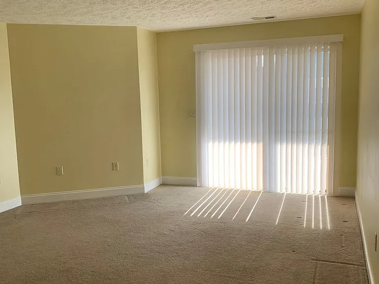 330 Pin Oak Dr — Photo 25