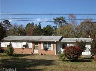 645 Sanford Ave, Mocksville, NC 27028