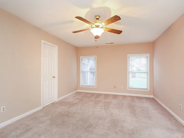 7576 Dexter Run Cir — Photo 10