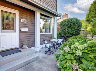 8615 Island Dr S, Seattle, WA