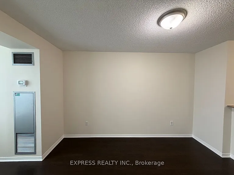 29 Pemberton Ave #LPH06 — Photo 5