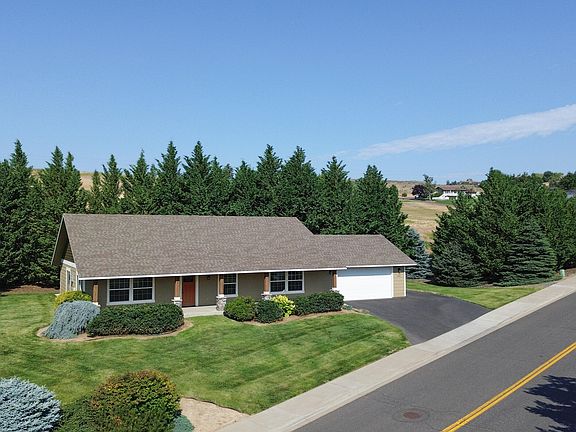 2nd image of 408 N 84th Ave