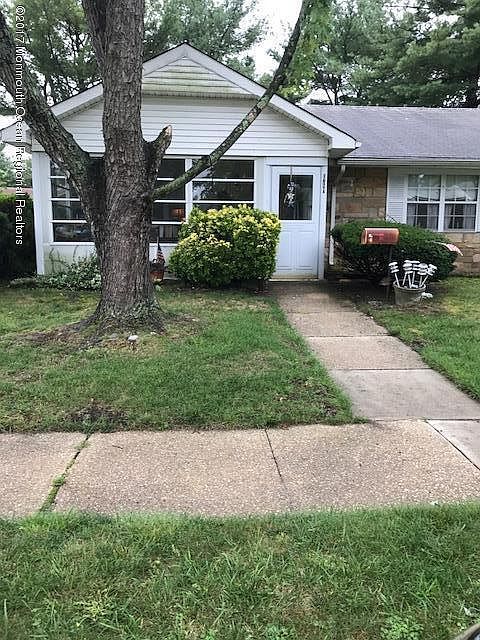 1st image of 139A Sunflower Dr #100A