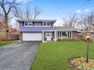 822 Old Trl, Highland Park, IL 60035