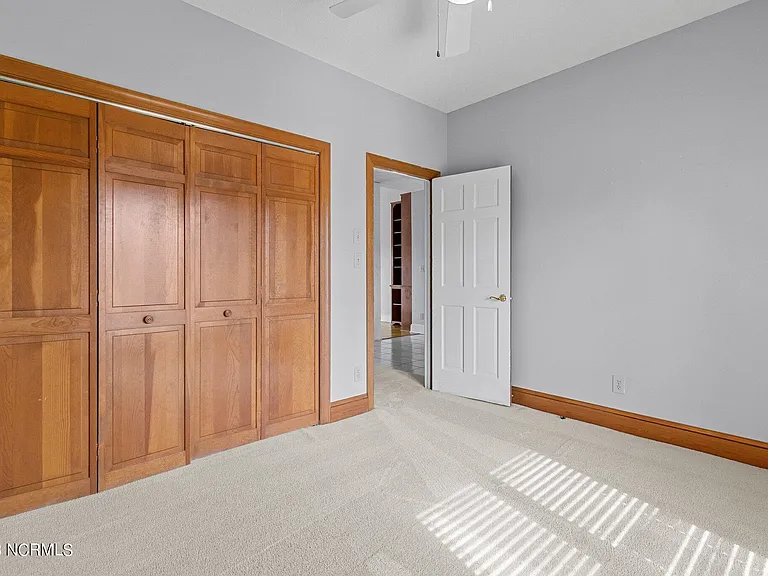 867 Castleberry Ct — Photo 12