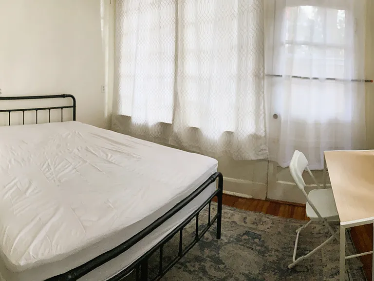 1031 Broadway St #1031 — Photo 11