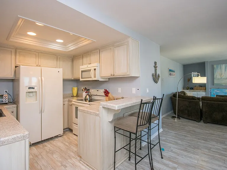 910 S Pacific St S #2 — Photo 8