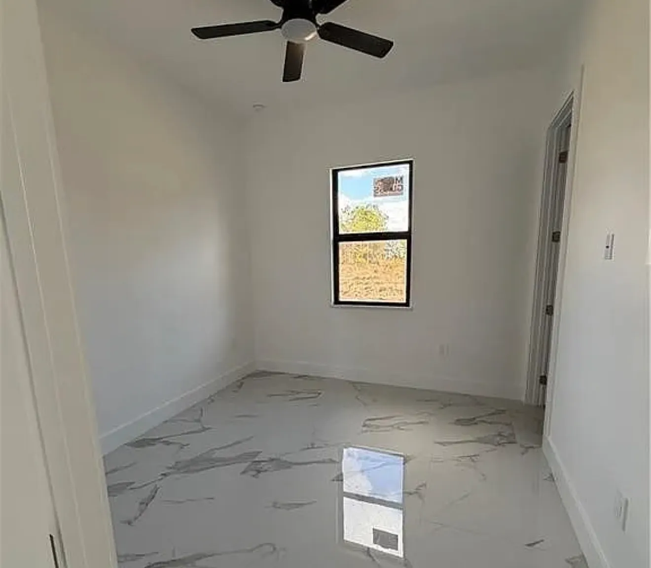 3 bed, 1400 sqft, $1,950 — Photo 4