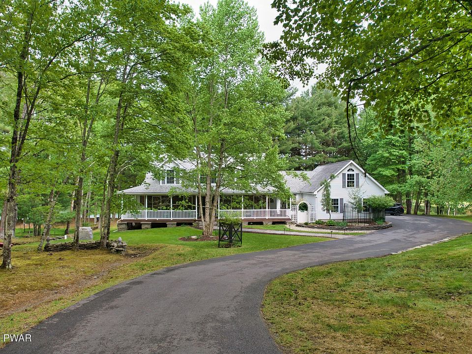 1st image of 180 Mulberry Dr