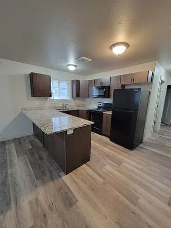 6205 N Freedom Rd #1 — Photo 4