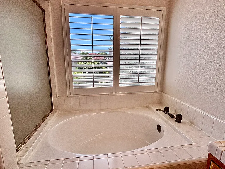 43991 Beretta Dr — Photo 26