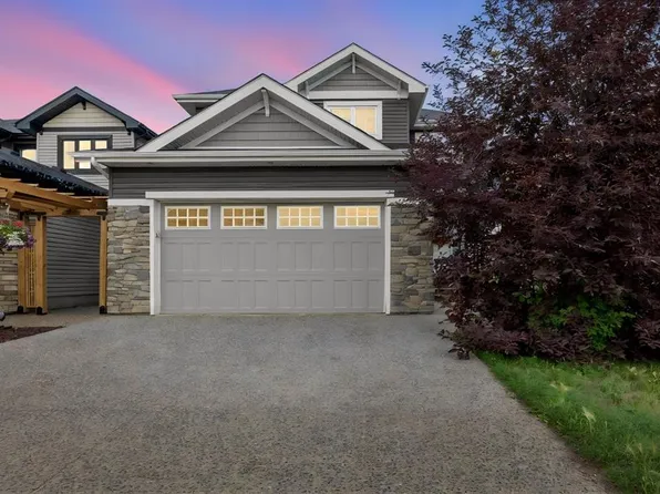 724 N Heritage Dr, Wood Buffalo, AB T9K 2X3