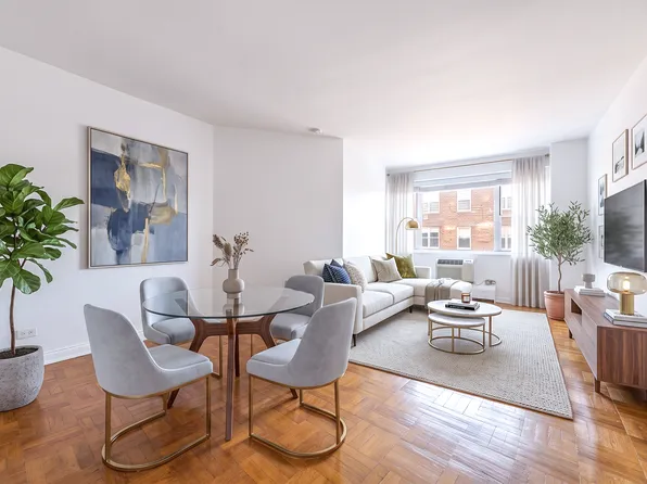 79 West 12th Street image 1 of 4