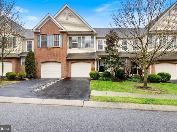207 Deepdale Dr, Kennett Square, PA 19348