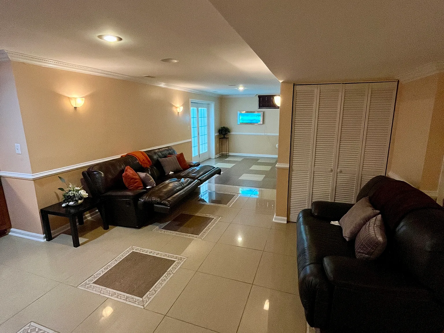 1 bed, 3650 sqft, $1,695 — Photo 2