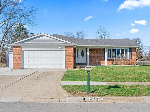 235 Dellfield Ln, Columbus, OH 43230