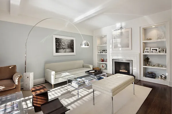 Sold by Stribling | media 2