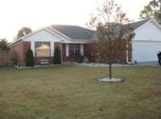 2003 S Hartford Ave, Russellville, AR 72802