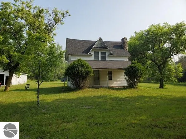 184 W Greenwood Rd, Alger, MI 48610