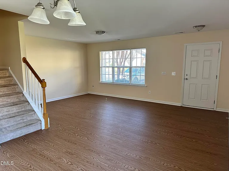 7852 Averette Field Dr — Photo 6