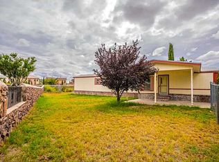 330 Arroyo Grande Dr, El Paso, TX 79932