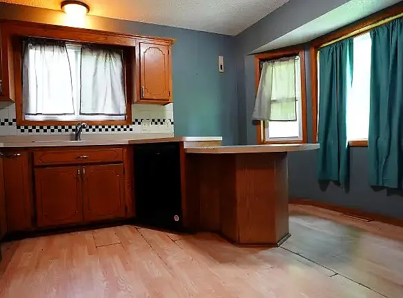 1471 Richards Ct — Photo 2