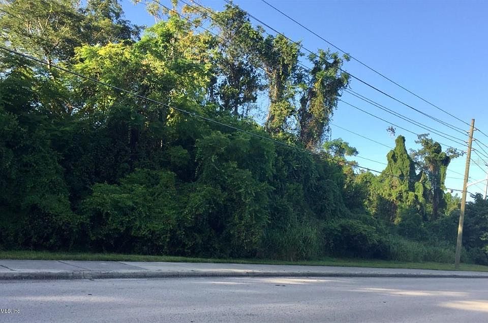 1st image of 6413 Yucatan Dr