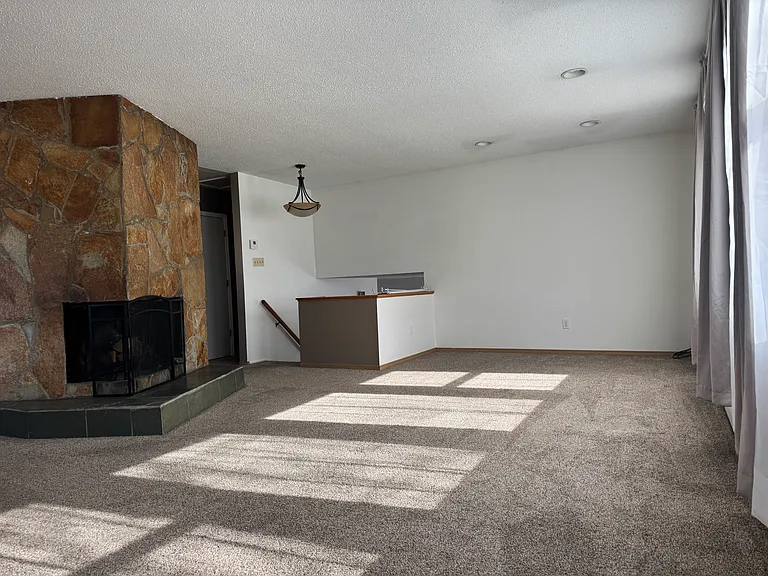 4803 Buckingham Way — Photo 4
