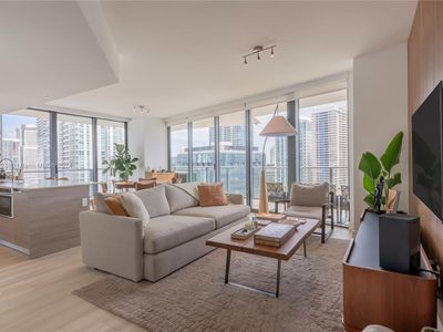 1300 S Miami Ave #1901, Miami, FL, 33128