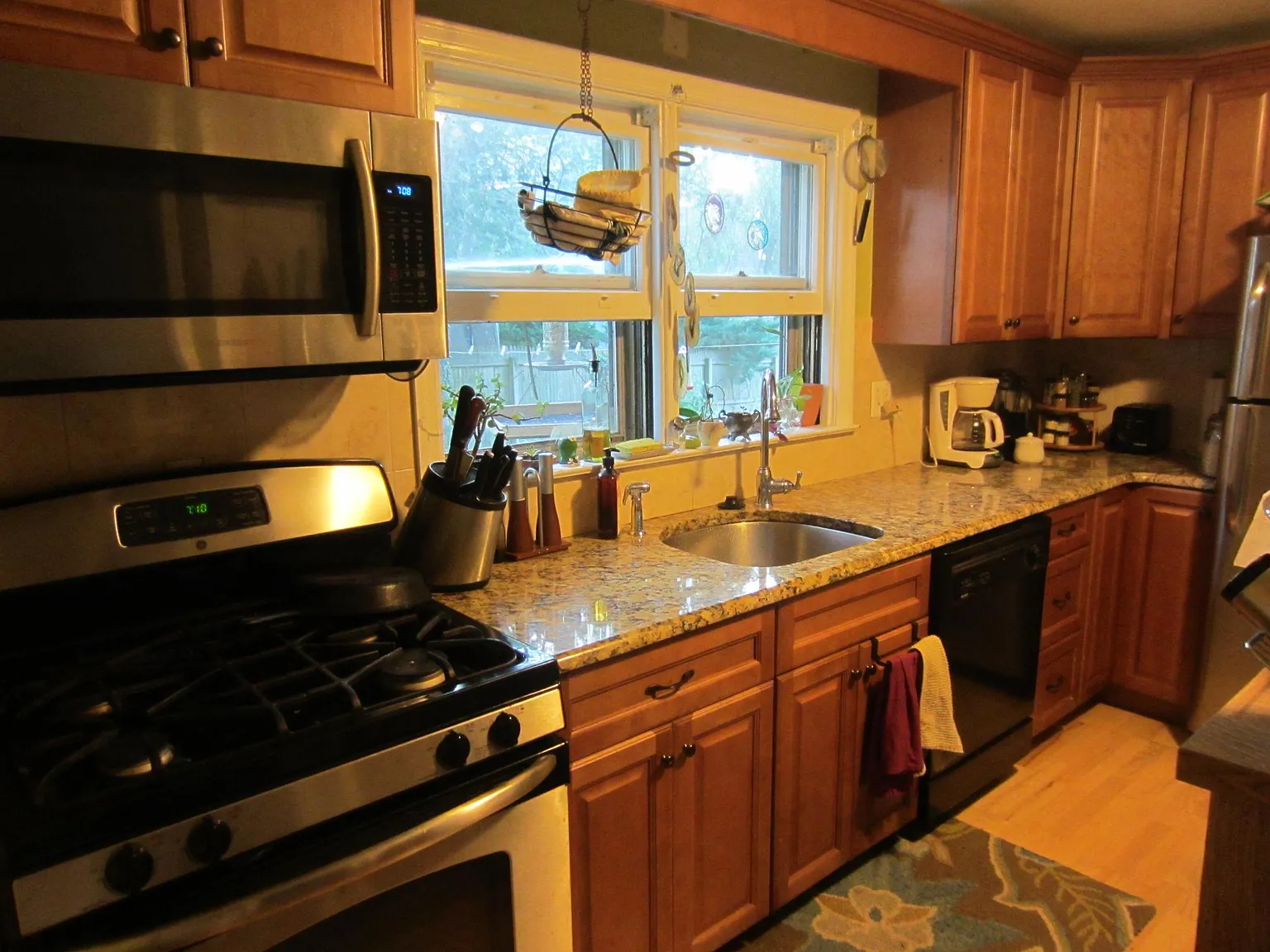 1 bed, 800 sqft, $1,925 — Photo 2