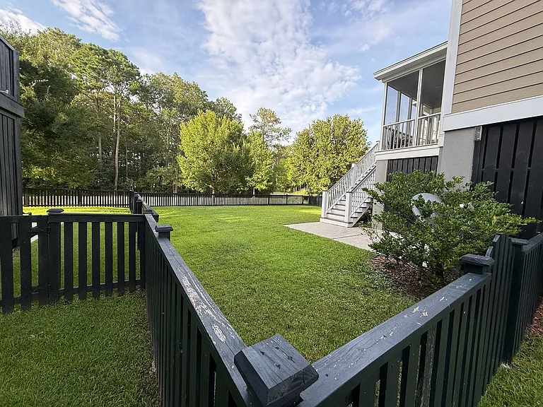 120 Clouter Creek Dr — Photo 6