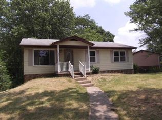 120 N Langley Dr, Ellettsville, IN