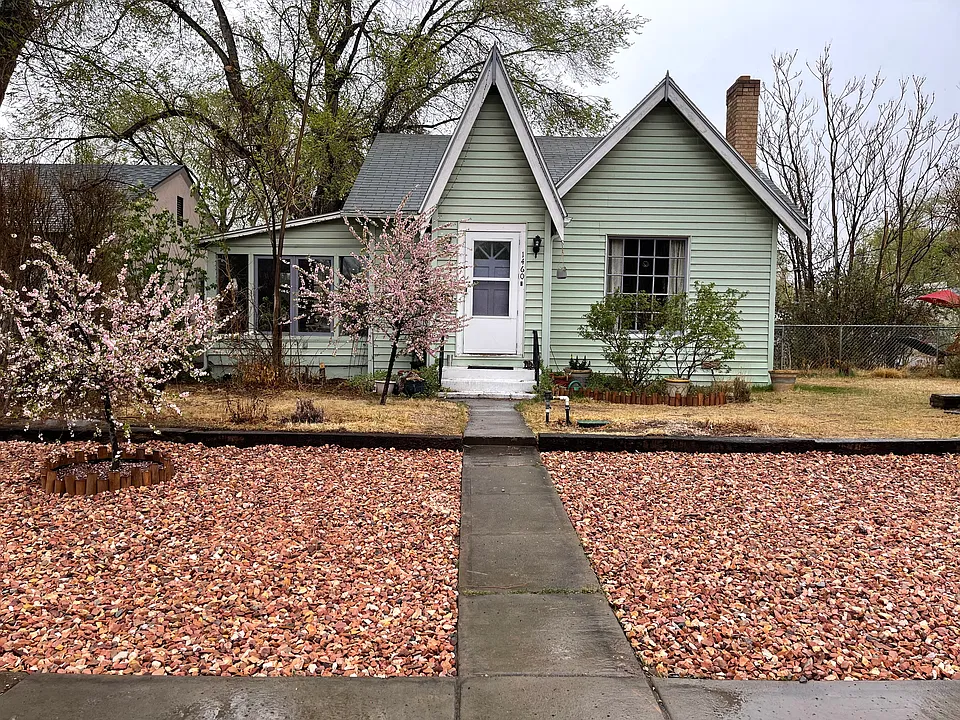 1460 Ouray Ave