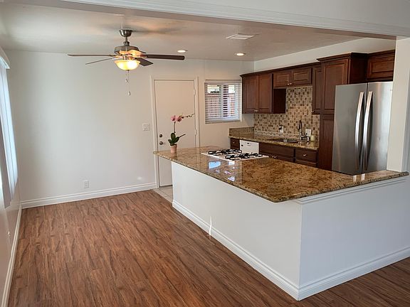 2nd image of 2205 Canyon Dr #B