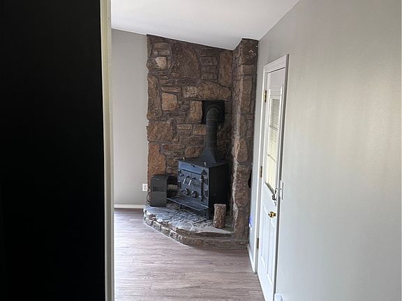 4th image of 24 Cromer Dr