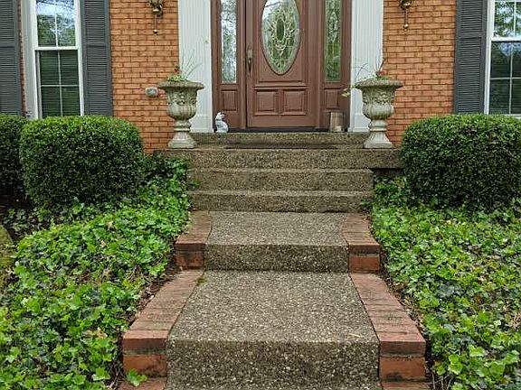 Contact Seller 502 489-1230