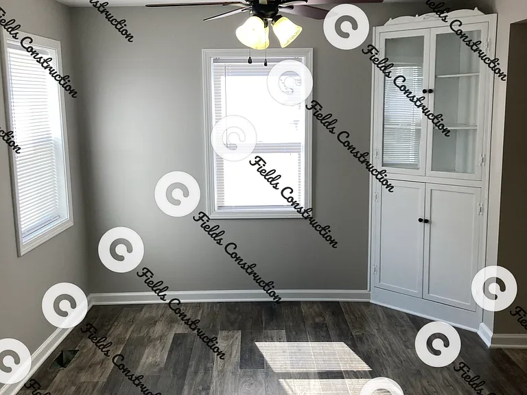 607 South St — Photo 10