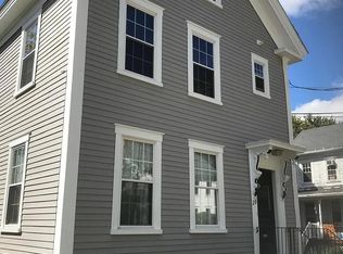 20 Baker St, Dover, NH 03820