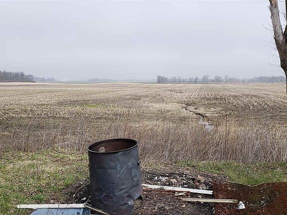 2nd image of 616 E County Road 500 S