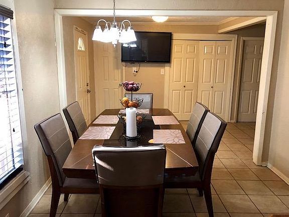 4th image of 5033 Jerri Ln