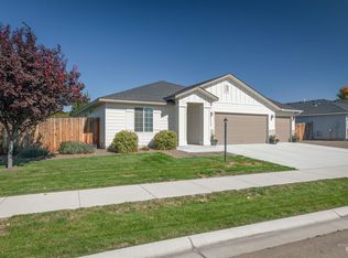 1380 Gold St, Middleton, ID 83644