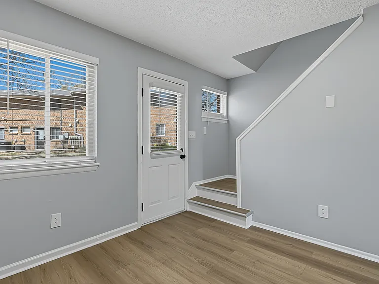 The Reserve @ BLU Townhomes — Photo 18