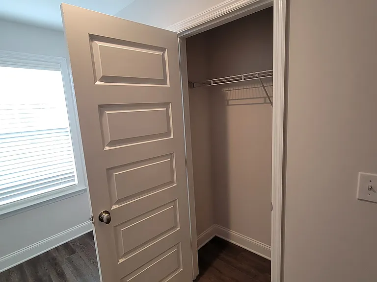 3rd bedroom closet