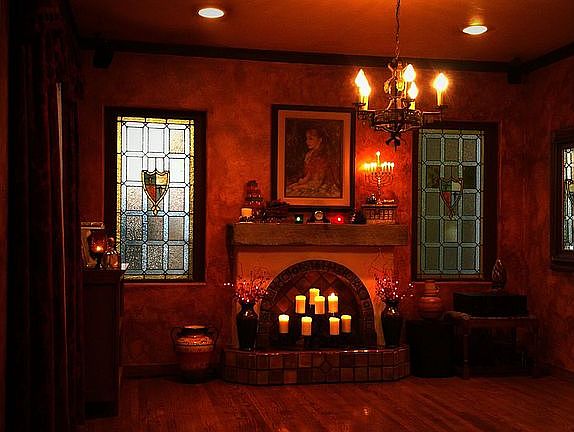 Dining Room w/faux fireplace