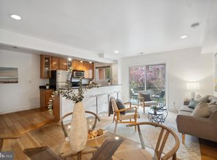 1384 Bryant St NE APT 203, Washington, DC 20018