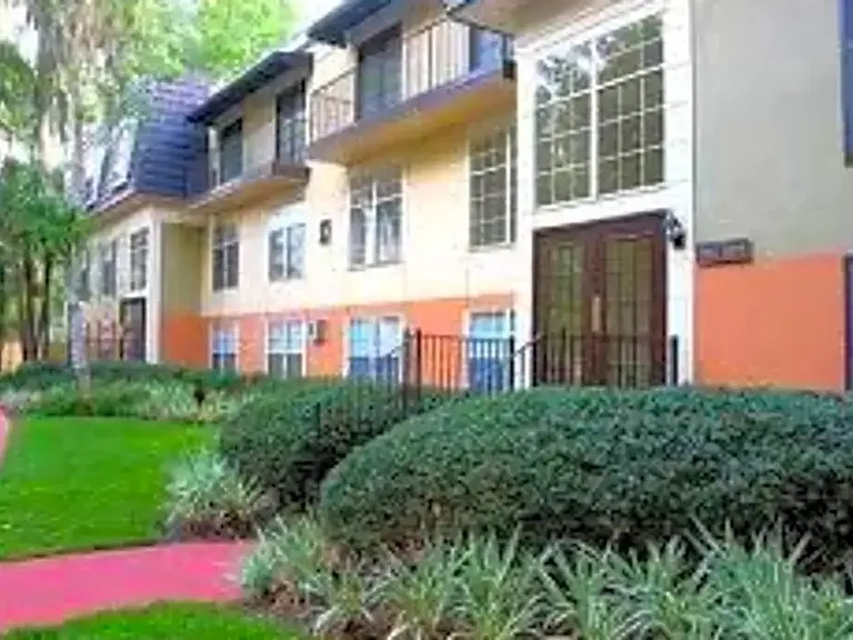 4150 Versailles Dr #D — Photo 17