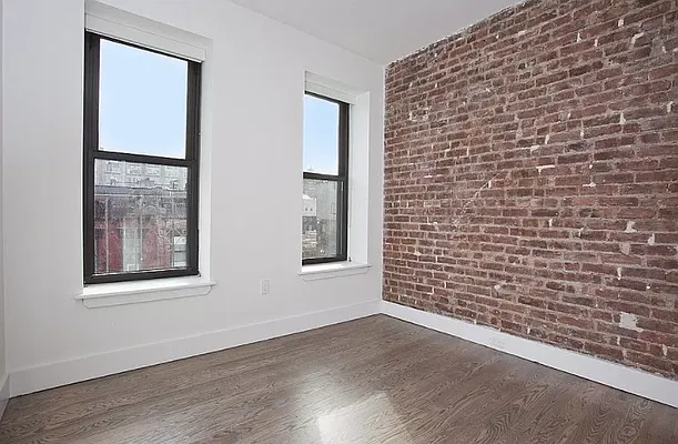 Rented by REAL New York | media 10