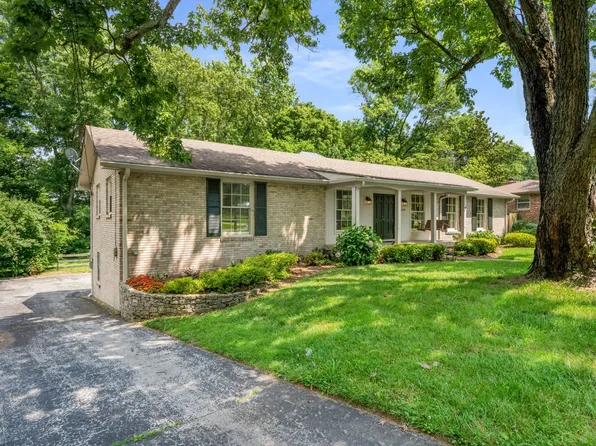 5428 Wakefield Dr, Nashville, TN 37220